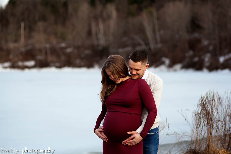 upper valley maternity photographer - nh maternity photographer